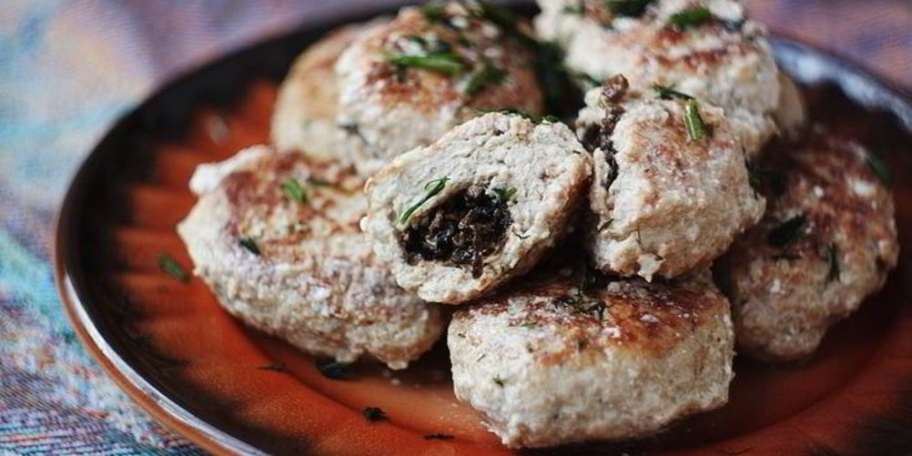 Рецепт куриных зраз с грибами