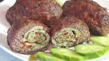 Мясные зразы с омлетом