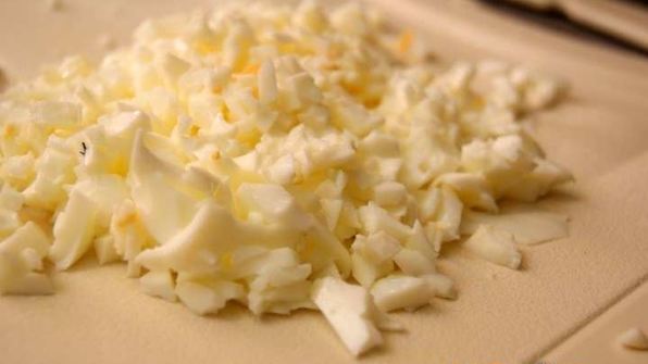 мясные зразы с яйцом и луком