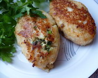 Зразы рыбные с яично-грибной начинкой