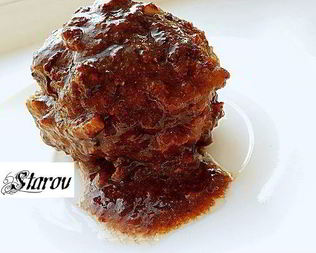 Зразы с черносливом под соусом