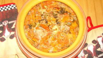 Гречка с мясом в горшочке