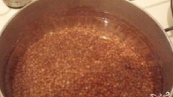 гречка, тушенная с курицей