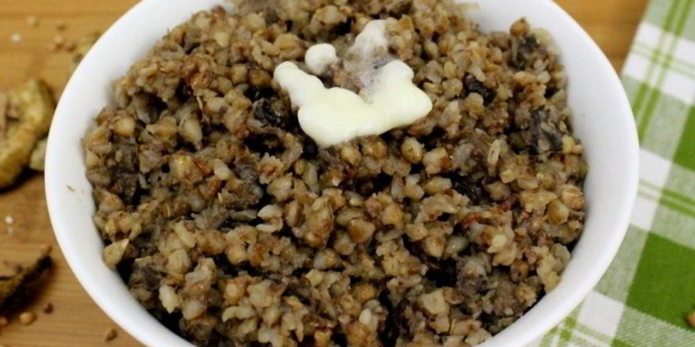 Рецепт гречневой каши с грибами и луком