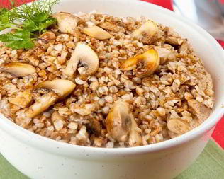 Гречневая каша с грибами в мультиварке