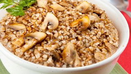 Гречневая каша с грибами в мультиварке