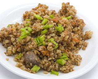 Гречневая каша с луком на пару