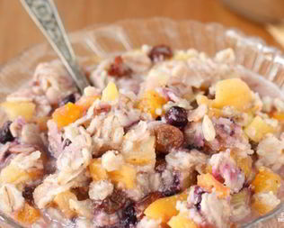 Каша на воде с сухофруктами