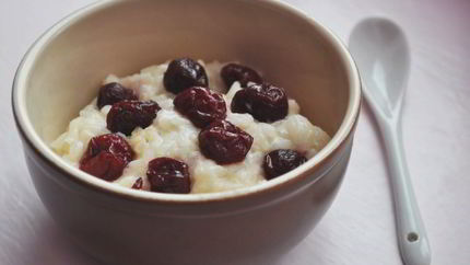 Каша с вишней