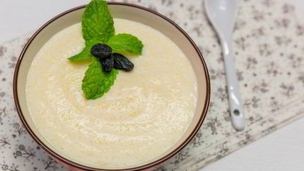 Каша кукурузная с черносливом