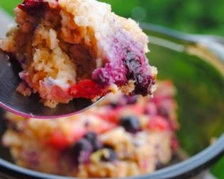 Запеченная овсянка с ягодами