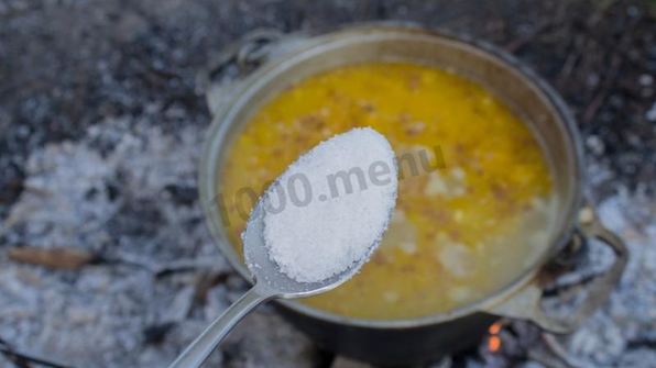 полевая каша на костре