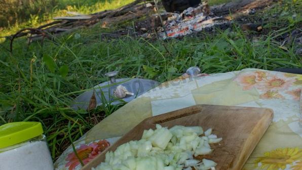 полевая каша на костре