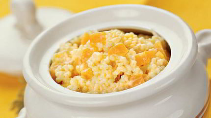 Пшенная каша с тыквой в горшочке