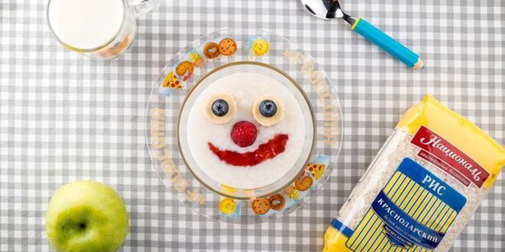 Рецепт рисовой каши с джемом и фруктами