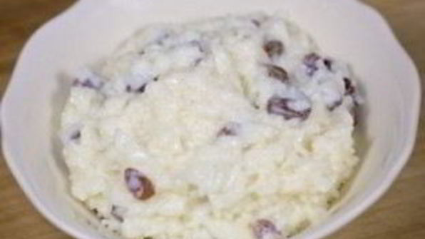 рисовая каша с изюмом