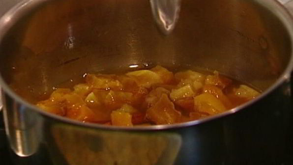 рисовая каша с корицей, медом и сухофруктами