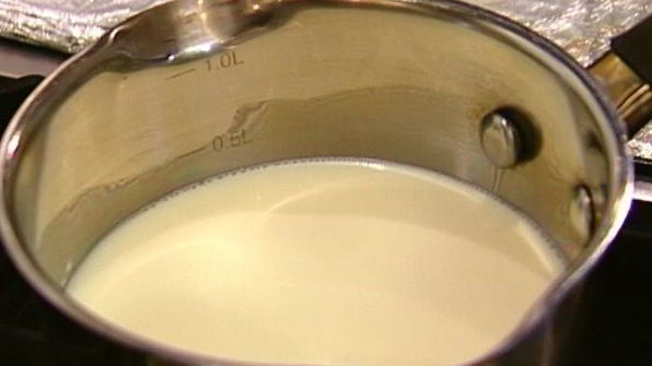 рисовая каша с корицей, медом и сухофруктами