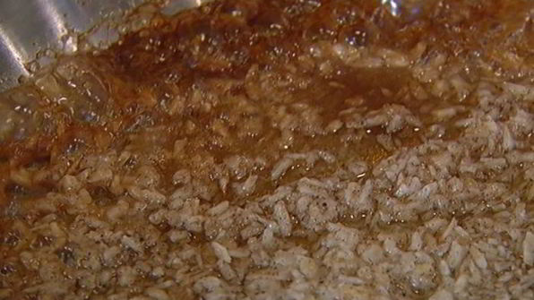 рисовая каша с шоколадом и кокосовой карамелью