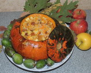 Запеченная каша в тыкве с фруктами Райское наслаждение