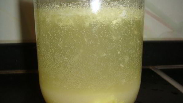 безалкогольный имбирный эль