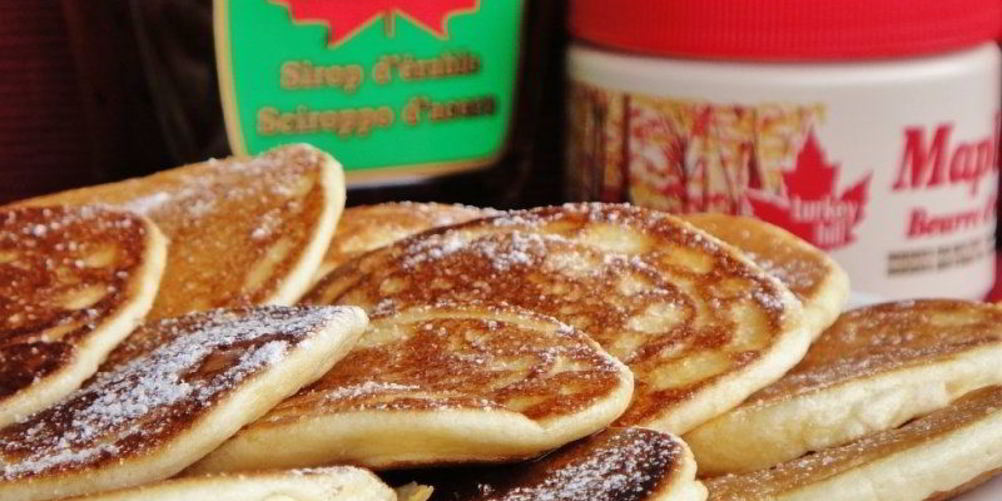 Рецепт блинчиков с кленовым сиропом