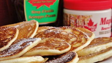 Блинчики с кленовым сиропом