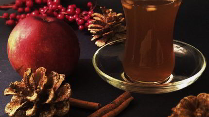 Коричный чай с яблоком, апельсином и мятой