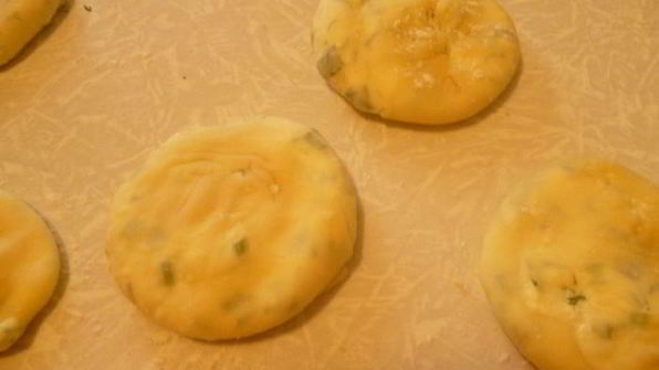 плацинды с творогом и зеленью