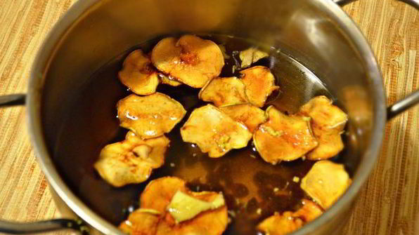 яблочный глинтвейн