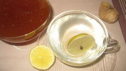 Имбирно-лимонный напиток с медом