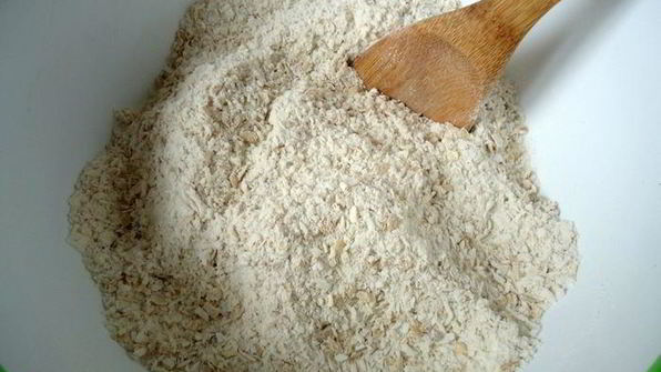 печенье в кокосовых опилках и облепиховый кисель