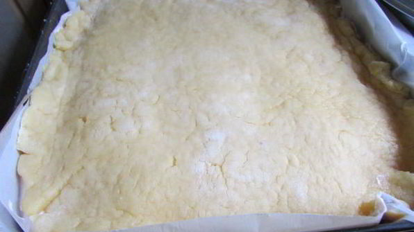 пляцок яблоки под кисельным небом