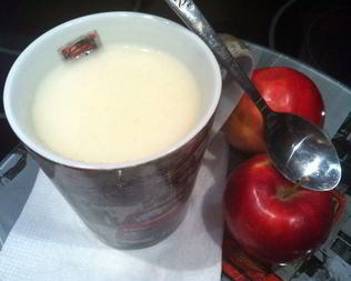 Яблочно-молочный кисель