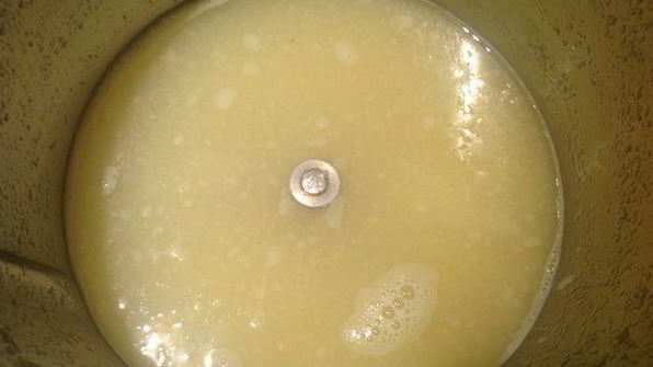 яблочно-молочный кисель