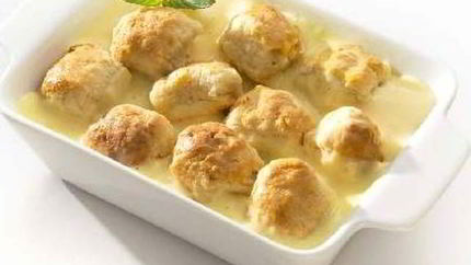 Булочки с начинкой и сабайон из кофе и корицы