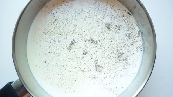 горячий шоколад со вкусом ванили и кофе