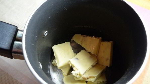 кофе с белым шоколадом и корицей