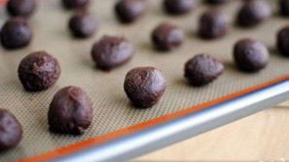 шоколадные трюфели с корицей и кофе