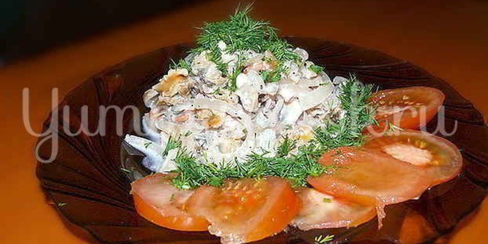 Рецепт коктейля морского в сметане с луком
