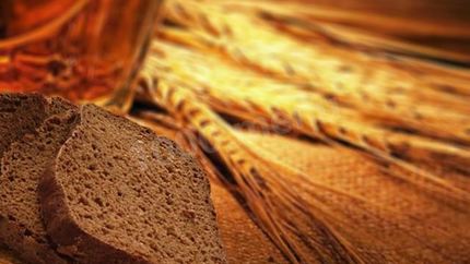 Домашний белый квас из ржаных сухарей