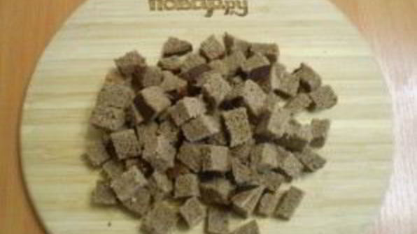 квас из ржаного хлеба без дрожжей