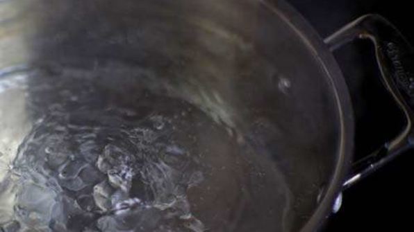 квас из ржаного хлеба