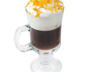 Кофе с ликером Гранд Марнье и апельсиновыми сливками