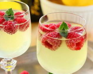 Ликер лимончелло