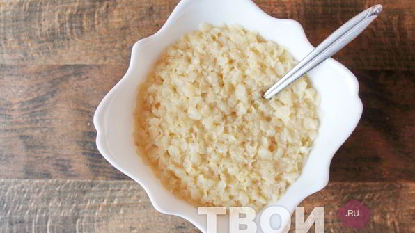 молочный коктейль в блендере