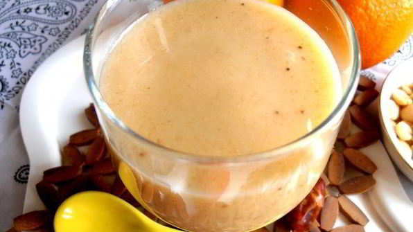 банановый смузи с карамельным вкусом