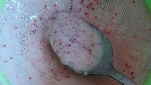 клубнично-банановый смузи с клетчаткой из семян льна