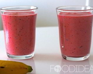 Клубнично-банановый смузи