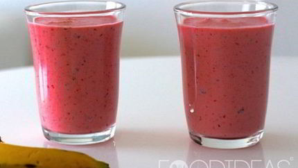 Клубнично-банановый смузи